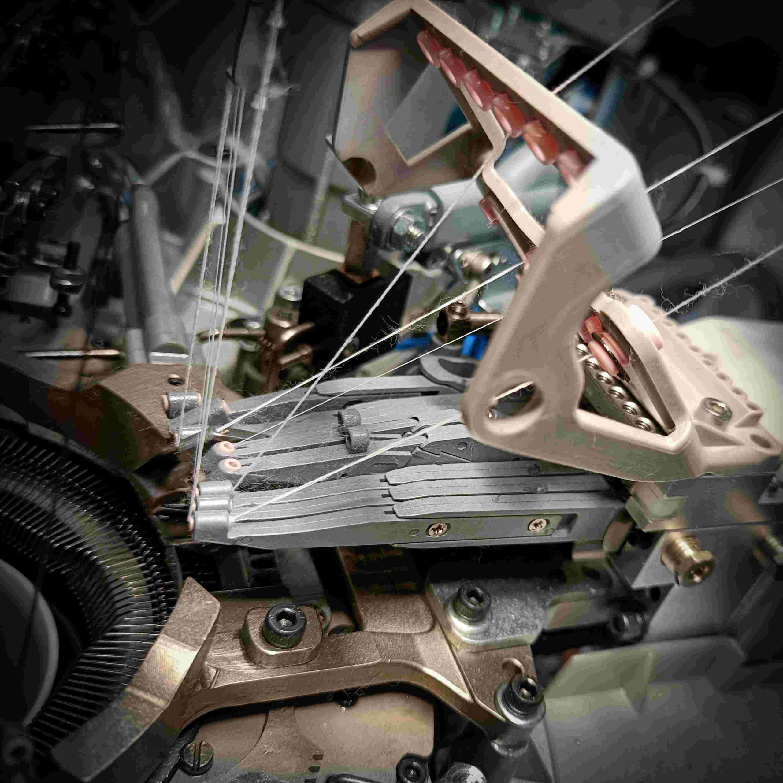 LEEFU sock machine 9pcs pneumatic yarn fingers